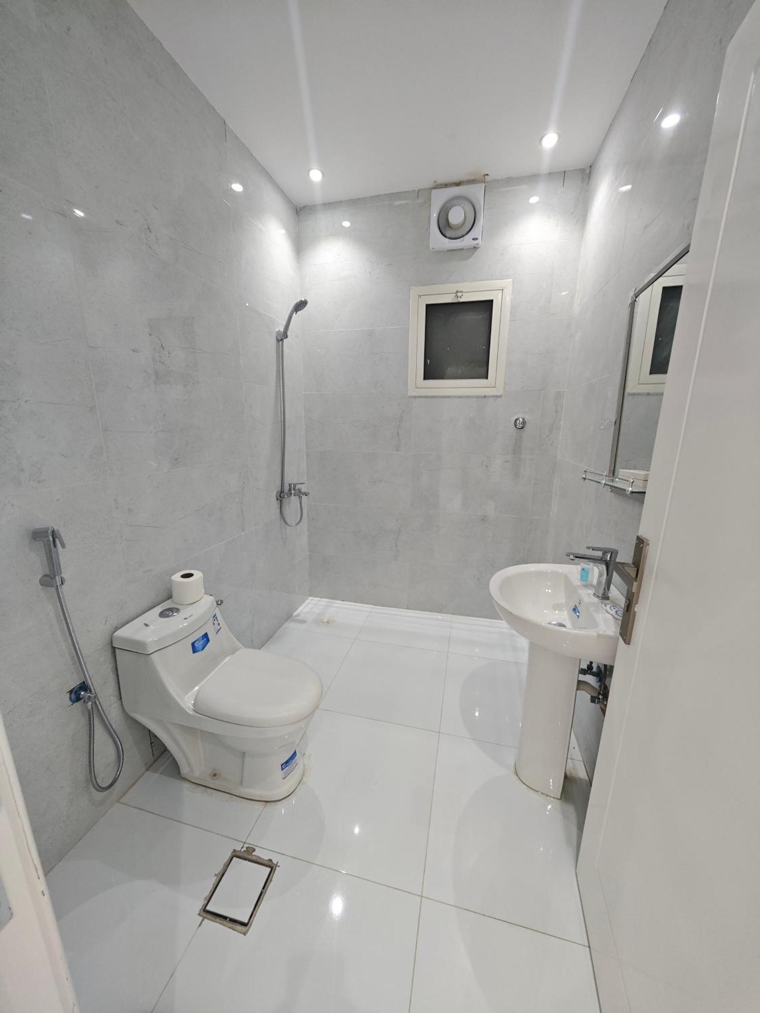 Yaqoot Al Madina Suites Al Awali Zewnętrze zdjęcie